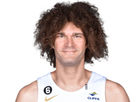 Robin Lopez